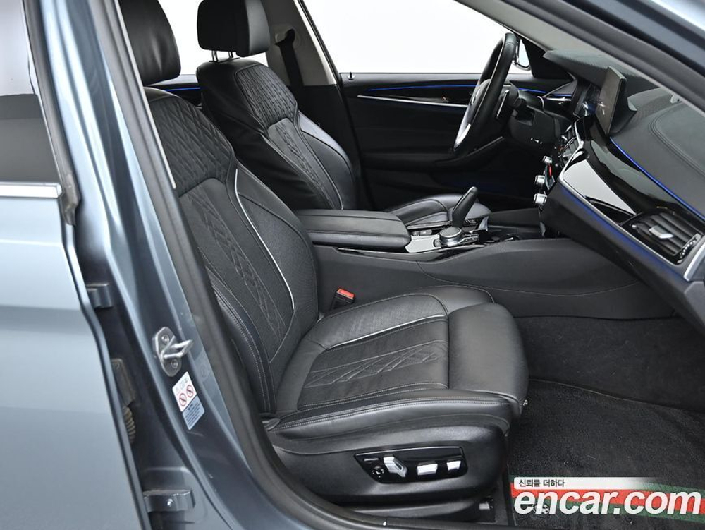 BMW 5 Series (G30) 530i Luxury Plus (08.2019)