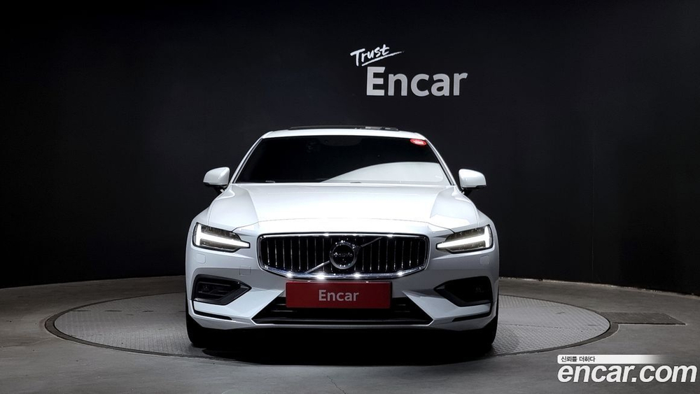 Volvo S60 3 Generation T5 Inscription (12.2019)
