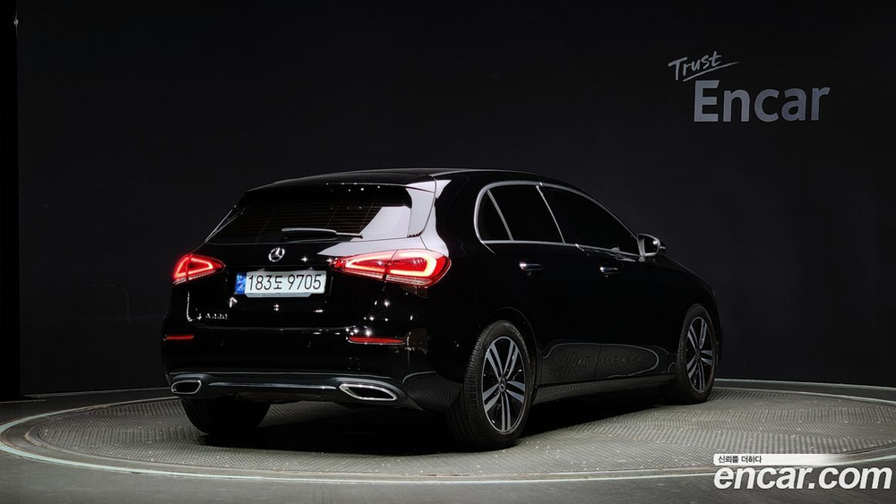 Mercedes-Benz A-Class W177 A220 Hatchback (01.2021)