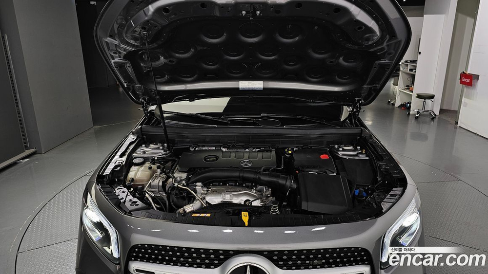 Mercedes-Benz GLB-Class X247 GLB250 4MATIC (07.2022)