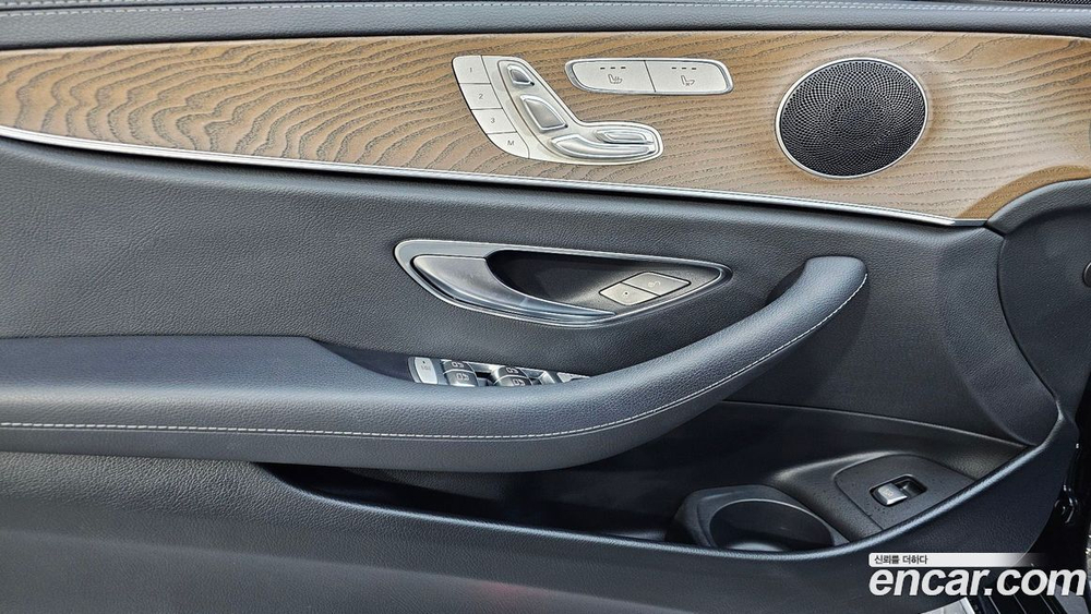 Mercedes-Benz E-Class W213 E250 Exclusive (08.2021)