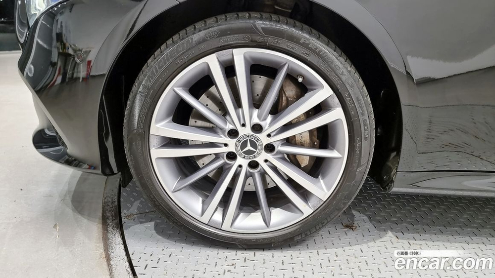 Mercedes-Benz CLS-Class C257 CLS400d 4MATIC (11.2019)