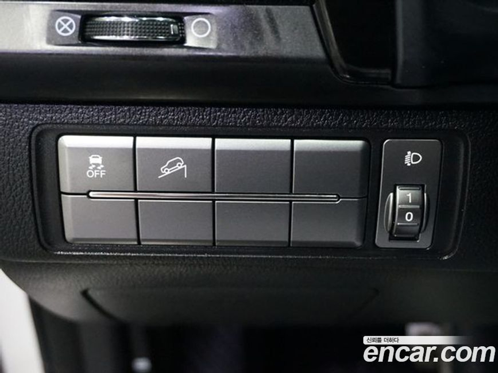 KG Mobility (Ssangyong) Rexton Sports KHAN Дизель 2.2 4WD (04.2020)