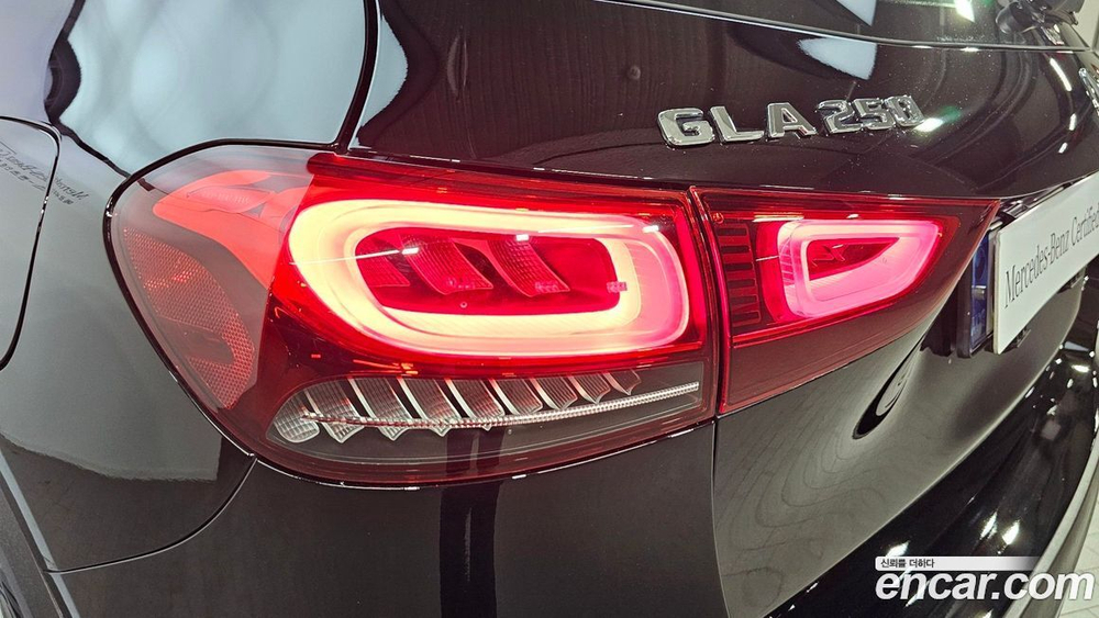 Mercedes-Benz GLA-Class X156 GLA250 4MATIC (11.2020)