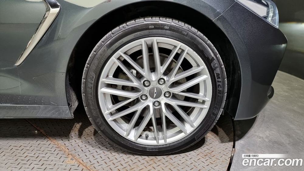 Genesis G70 2.0T AWD (06.2020)