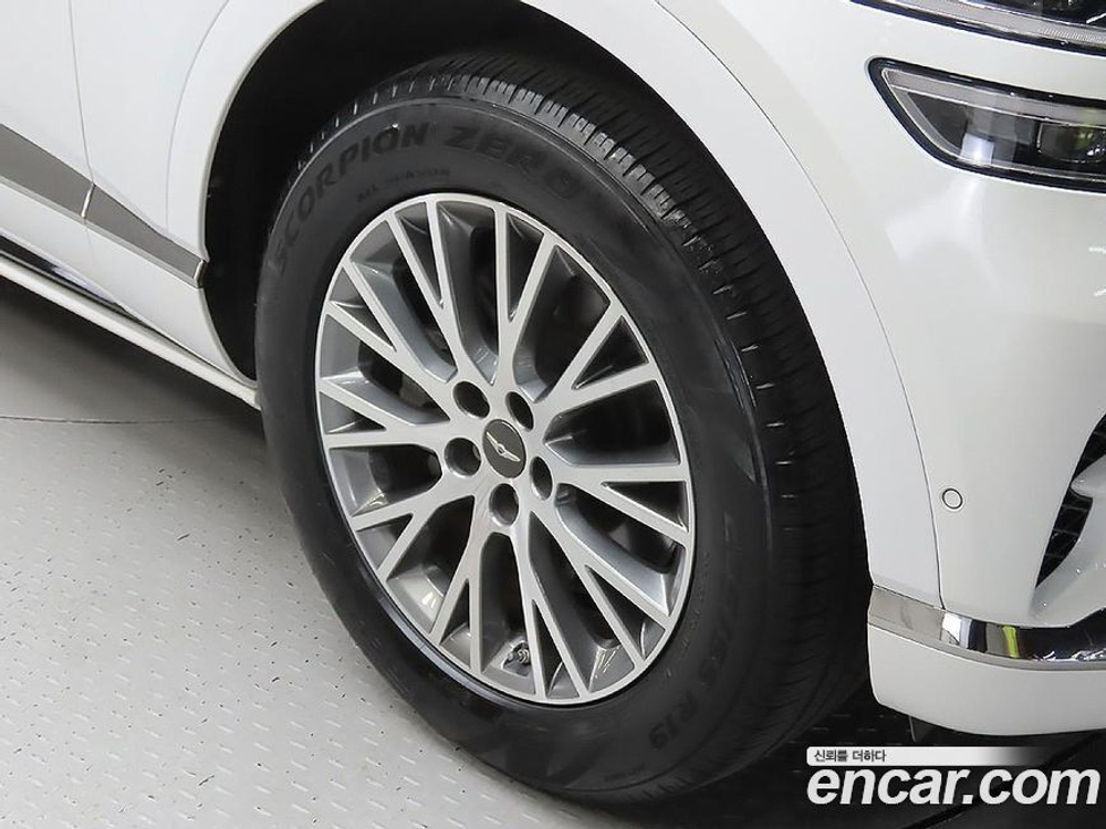 Genesis GV80 2.5T Бензин 2WD (06.2020)