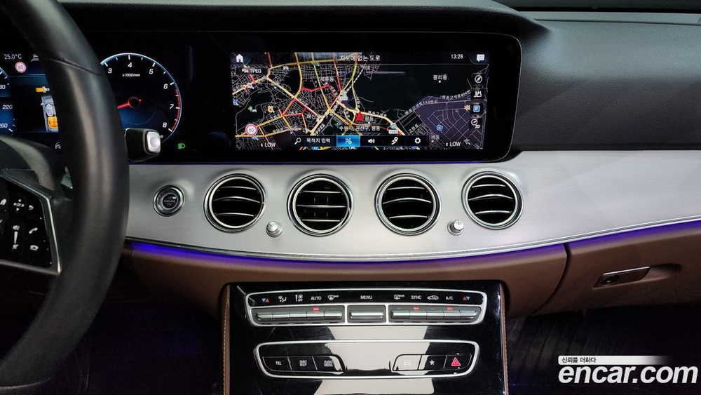 Mercedes-Benz E-Class W213 E250 Avangarde (03.2021)