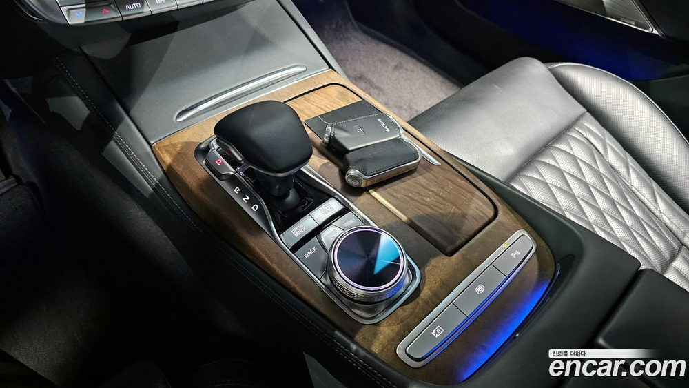 Kia The New K9 (Quoris/K900) 2 Generation 3.8 GDI AWD (04.2022)