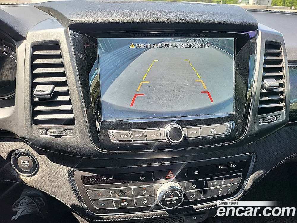 KG Mobility (Ssangyong) The New Rexton Sports KHAN Дизель 2.2 2WD (11.2021)