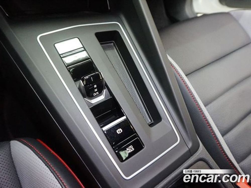 Volkswagen Golf 8 Generation 2.0 GTI (12.2022)