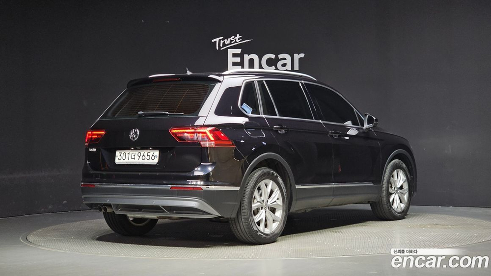 Volkswagen Tiguan 2 Generation 2.0 TDI Premium (01.2020)