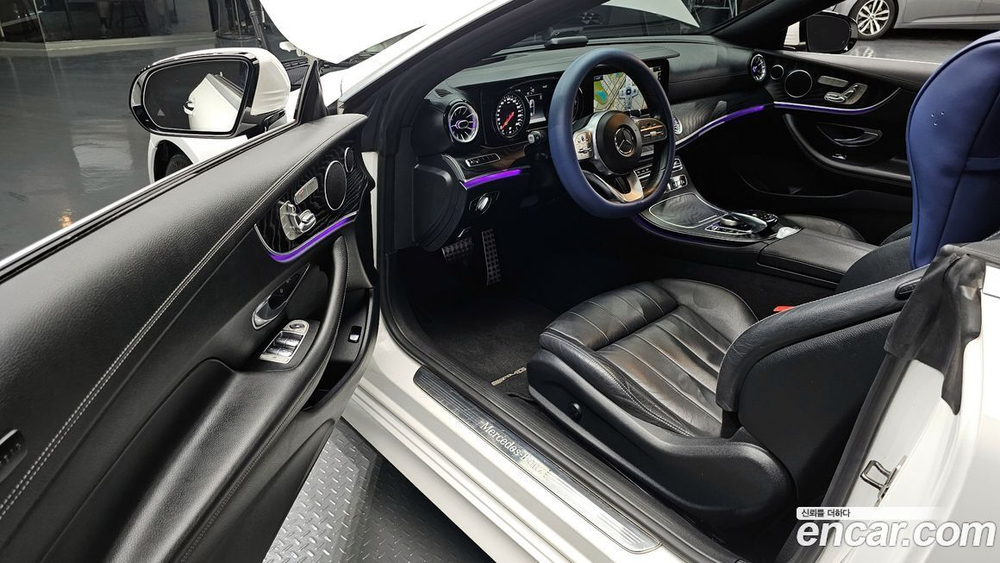 Mercedes-Benz E-Class W213 E220d Cabriolet (10.2019)