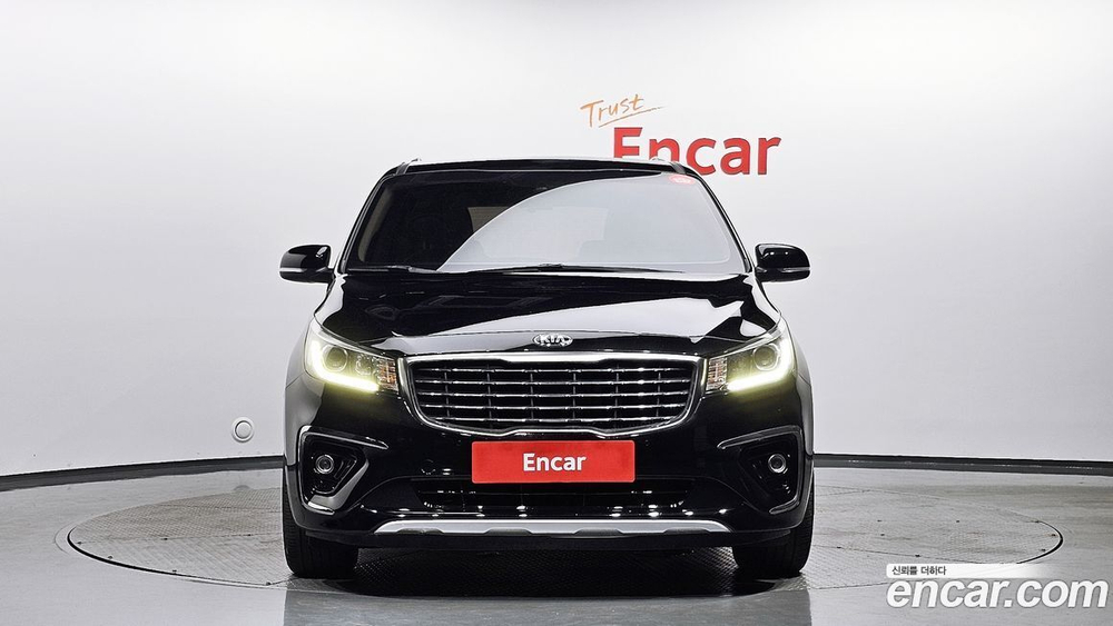 Kia The New Carnival (Sedona) 9-и местный Luxury (04.2020)