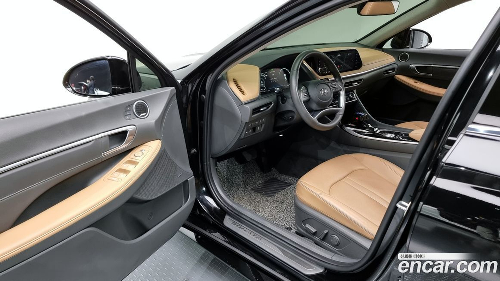Hyundai Sonata (DN8) 1.6 Turbo (07.2022)