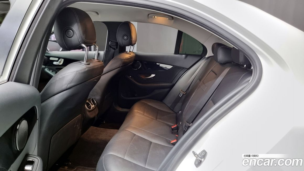 Mercedes-Benz C-Class W205 C200 (09.2019)