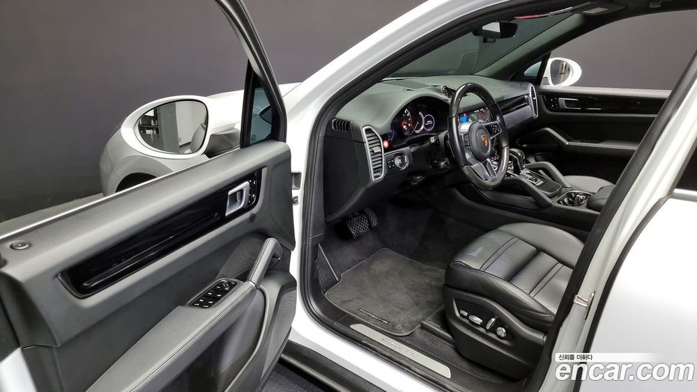 Porsche Cayenne (PO536) 3.0 (08.2021)