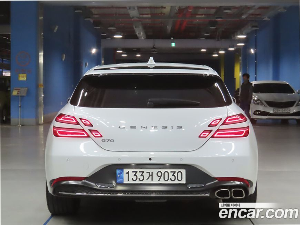 Genesis The New G70 Shooting Brake Бензин 2.0T 2WD (11.2022)
