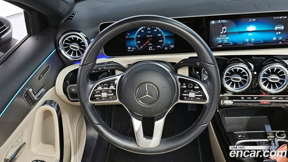 Mercedes-Benz A-Class W177 A220 Hatchback (09.2019)