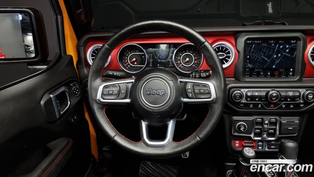 Jeep Wrangler (JL) 2.0 Rubicon Power Top 4 двери 나초에디션 (07.2021)