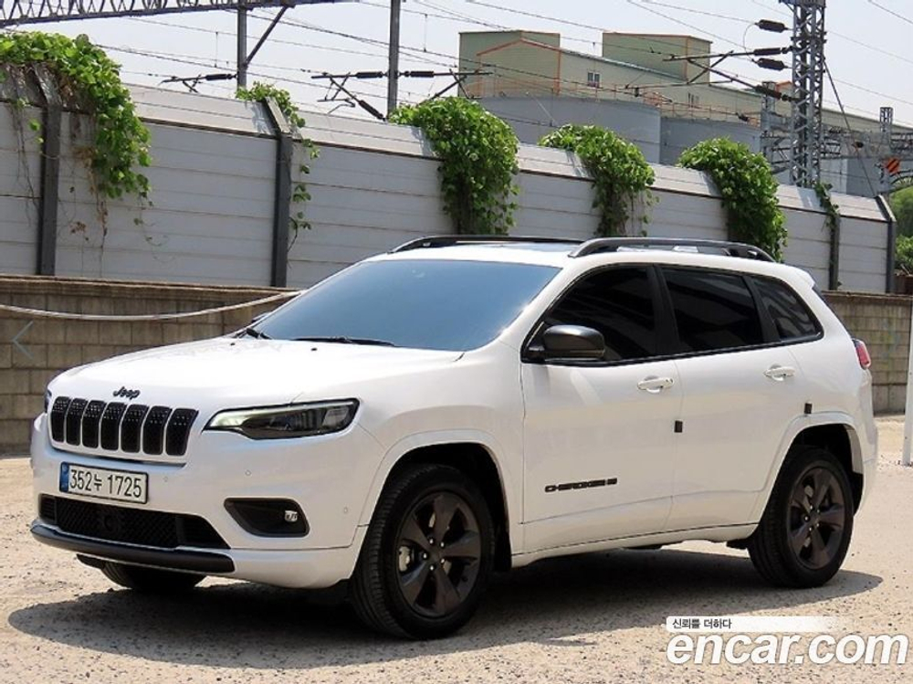Jeep Cherokee (KL) 2.4 80주년 AWD (05.2021)