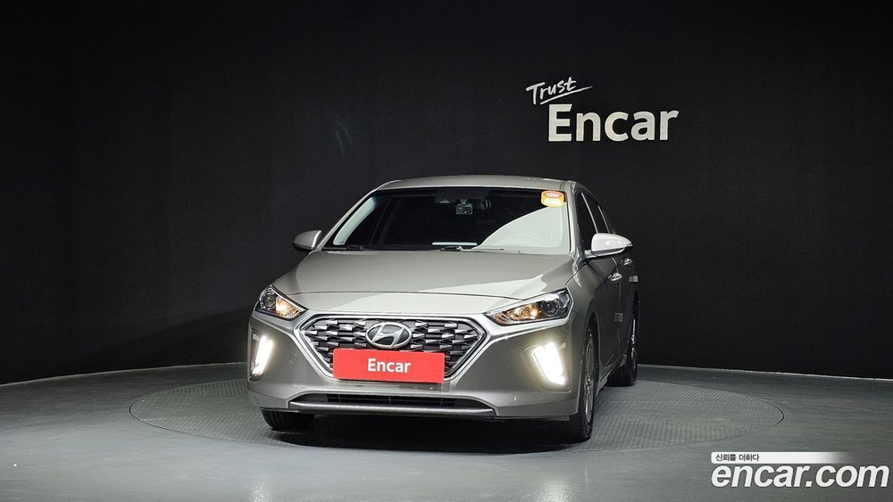 Hyundai The New Ionic Hybrid 1.6 HEV (09.2019)