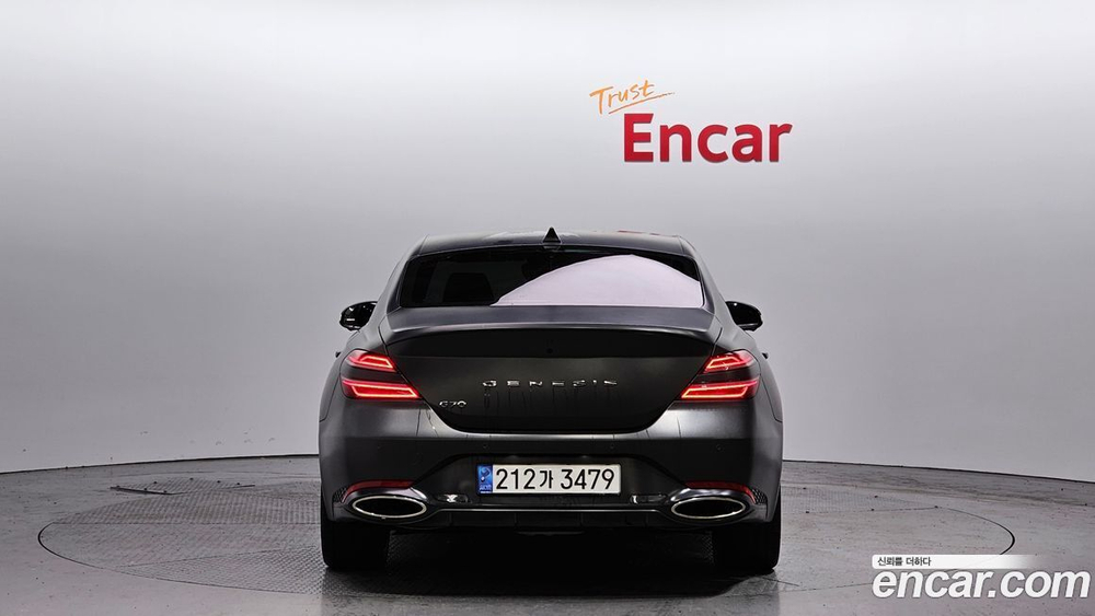 Genesis The New G70 Бензин 3.3T 2WD (04.2022)