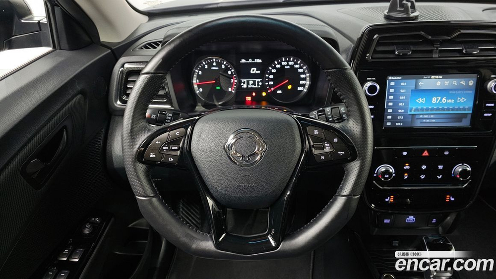 KG Mobility (Ssangyong) Very New Tivoli Бензин 1.5 2WD (06.2020)