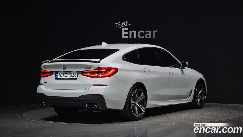 BMW 6 Series GT (G32) 630i xDrive M Sports (01.2024)