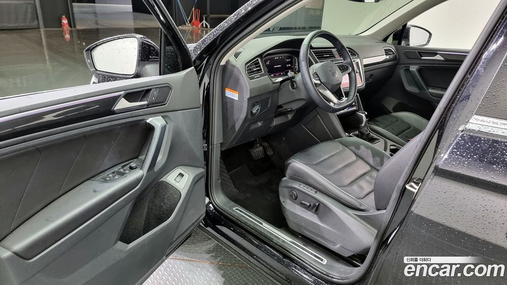 Volkswagen Tiguan 2 Generation 2.0 TDI Premium (01.2022)