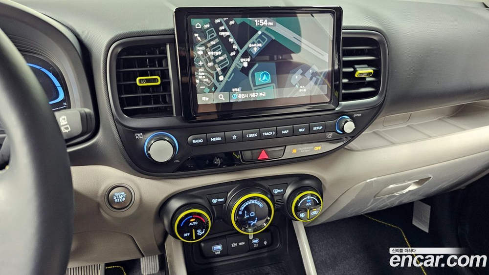 Hyundai Venue 1.6 Fluxe (11.2023)