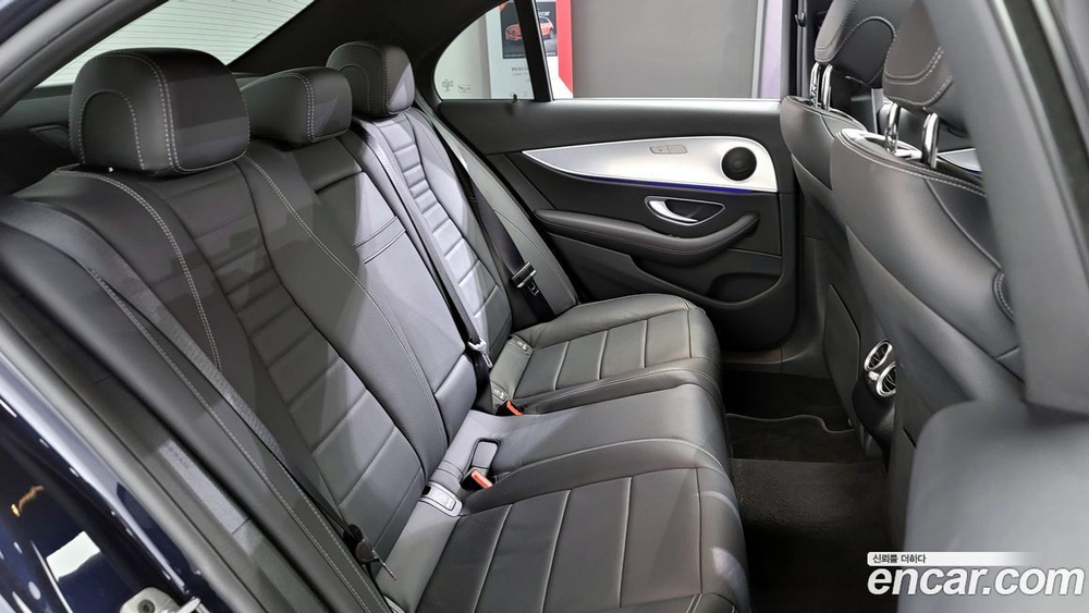 Mercedes-Benz E-Class W213 E250 Avangarde (12.2019)