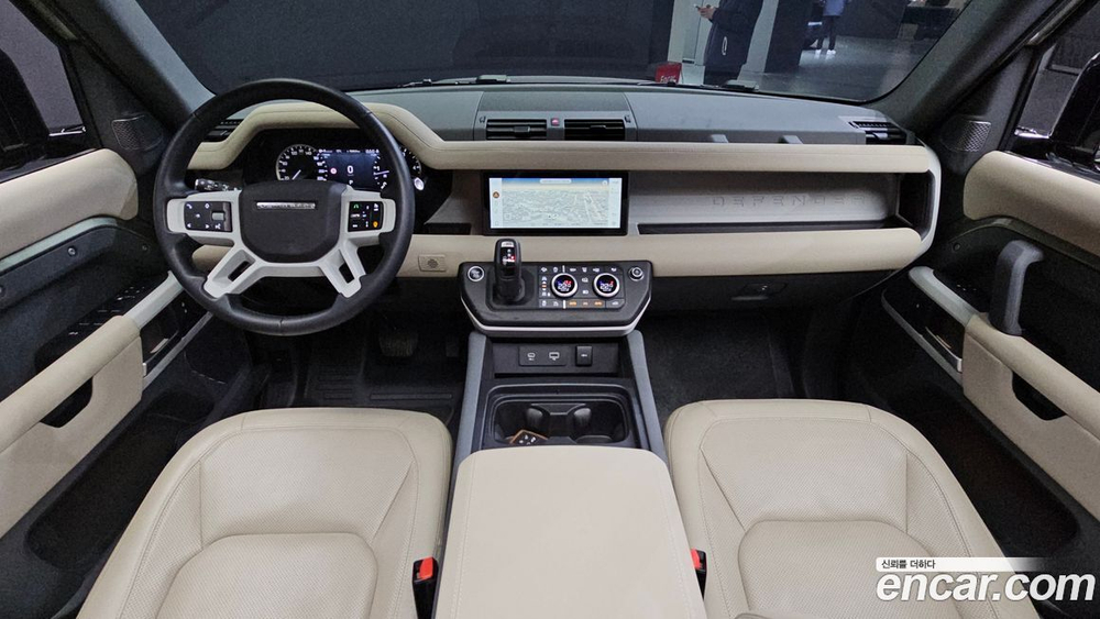 Land Rover Defender (L663) 110 D250 SE (07.2022)
