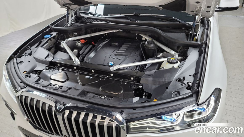 BMW X7 (G07) xDrive 40i M Sports 6-и местный (04.2022)