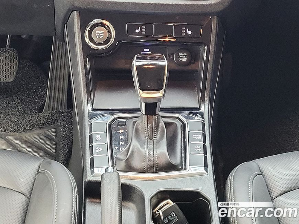 KG Mobility (Ssangyong) Beautiful Korando Бензин 1.5 2WD C5 (11.2019)