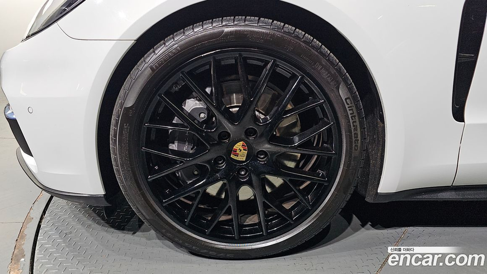 Porsche Panamera (971) 3.0 AWD (04.2020)