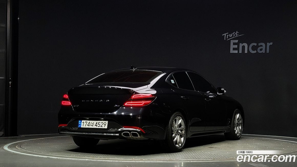 Genesis The New G70 Бензин 2.0T 4WD (04.2022)