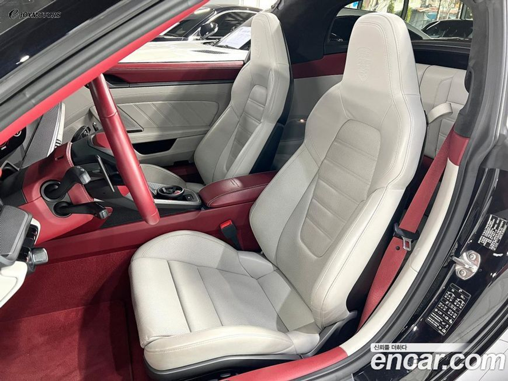 Porsche 911 (992) 타르가 4S (02.2021)