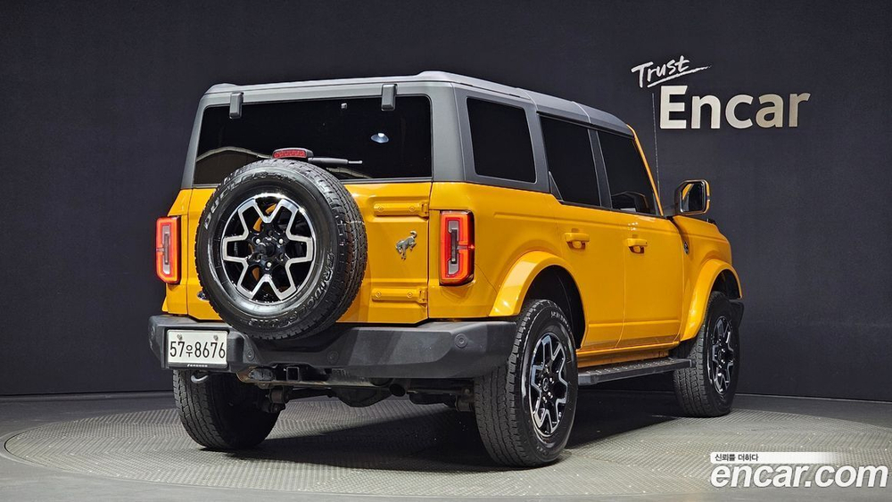 Ford Bronco 6 Generation 2.7 Outer Banks (08.2022)