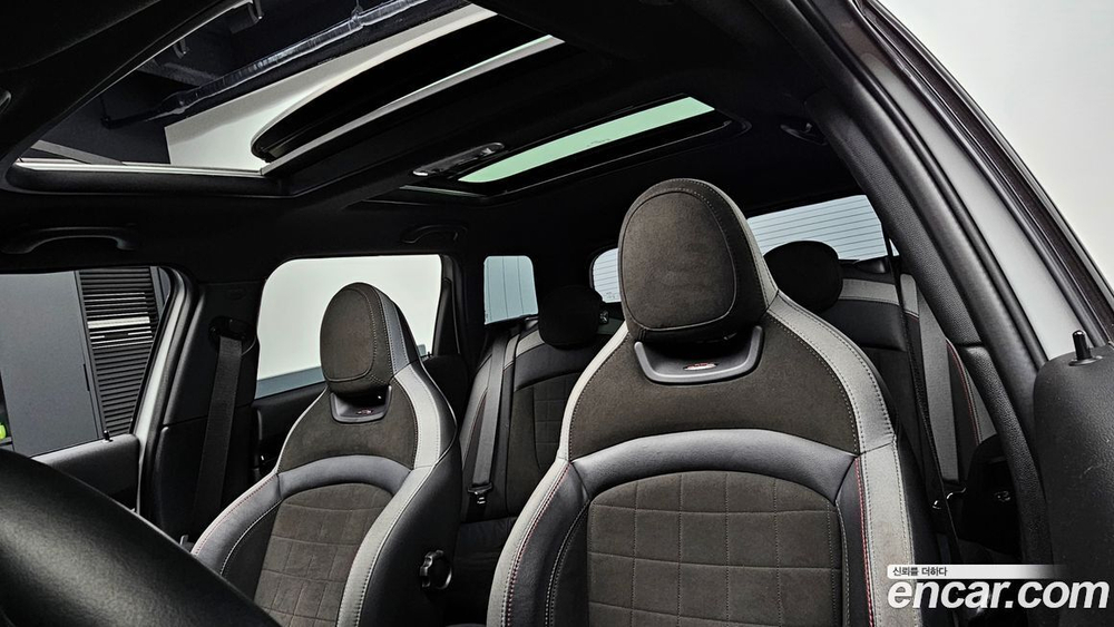Mini Cooper S Clubman JCW (12.2020)