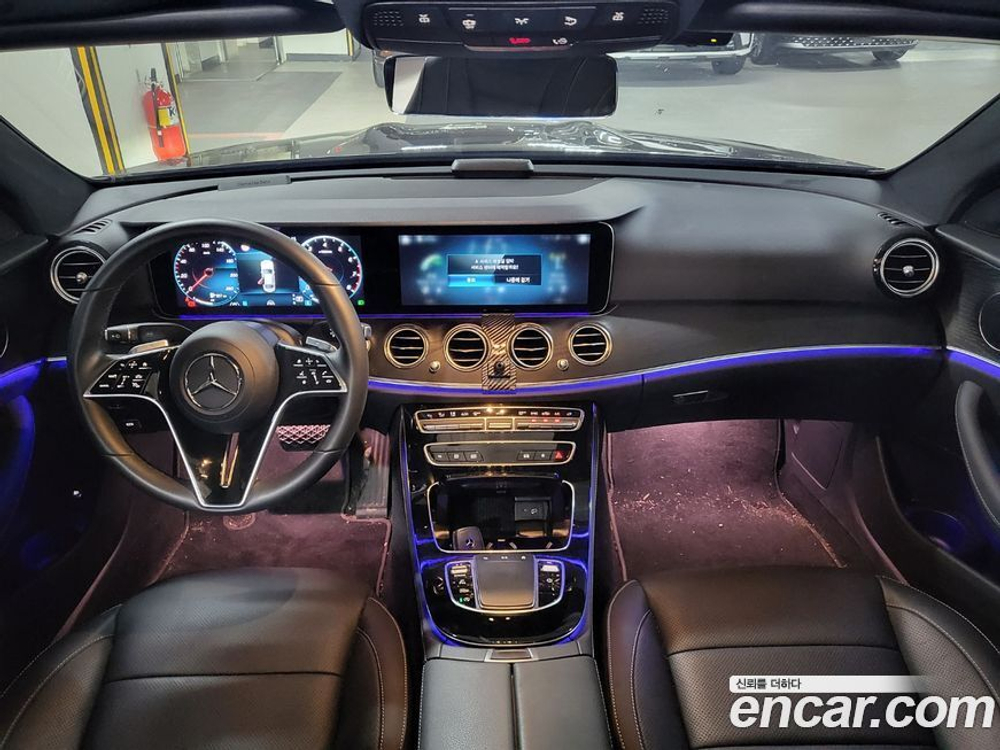 Mercedes-Benz E-Class W213 E250 Avangarde (11.2023)