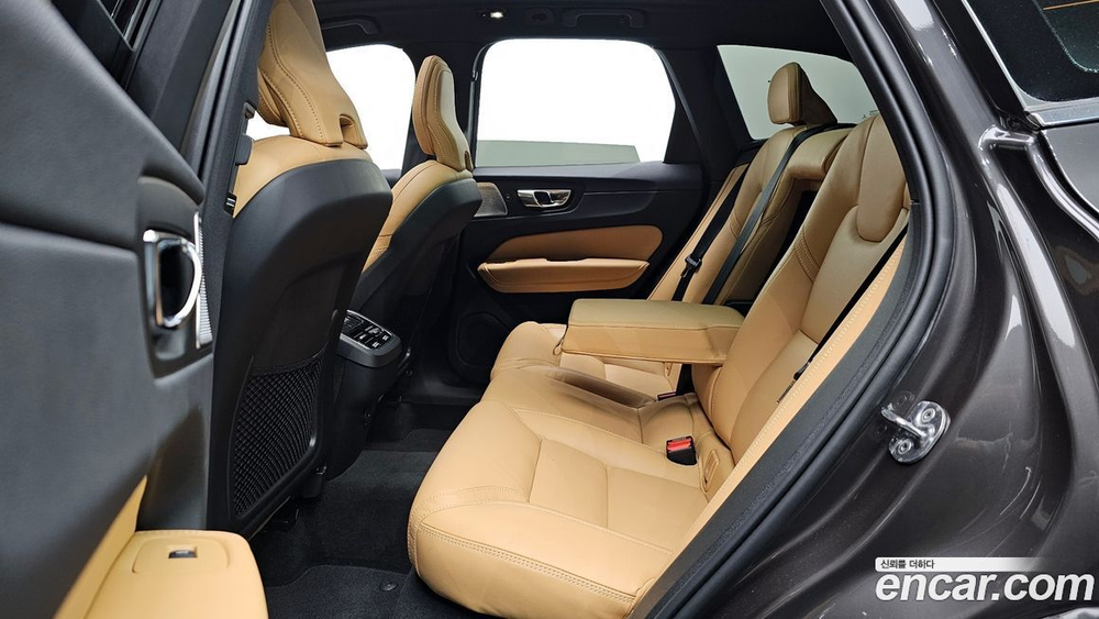 Volvo XC60 2 Generation B5 Inscription (01.2022)