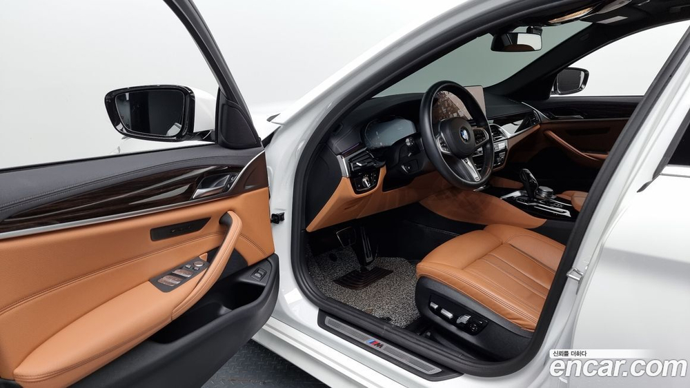 BMW 5 Series (G30) 520i M Sports (12.2021)