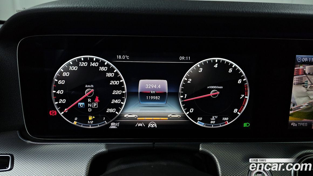 Mercedes-Benz E-Class W213 E300 4MATIC AMG Line (02.2020)