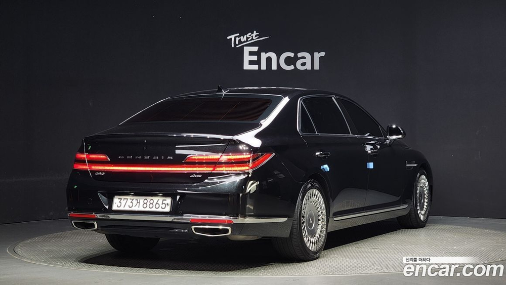 Genesis G90 3.8 AWD (02.2021)