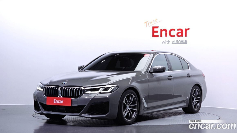 BMW 5 Series (G30) 520i M Sports (10.2020)