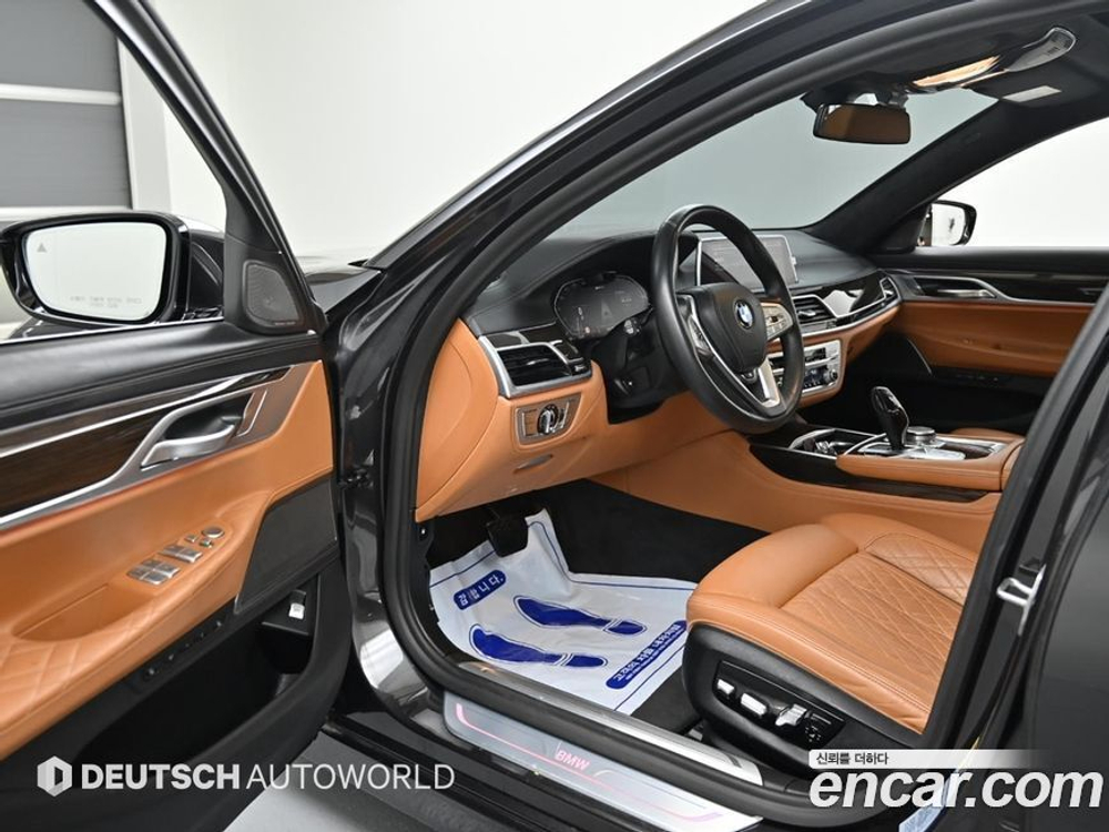 BMW 7 Series (G11) 745Le i퍼포먼스 Design Pure Excellence (11.2020)