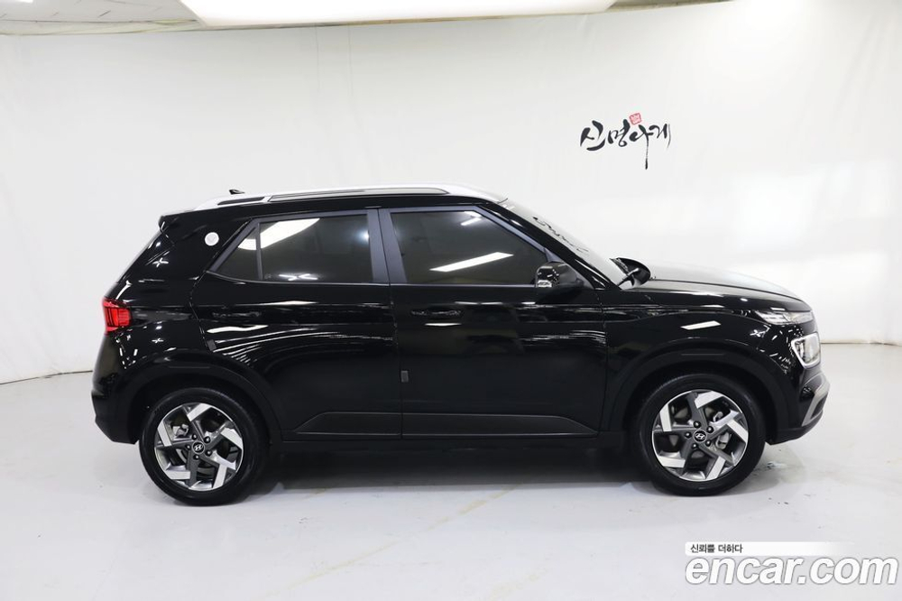 Hyundai Venue 1.6 Fluxe (11.2021)