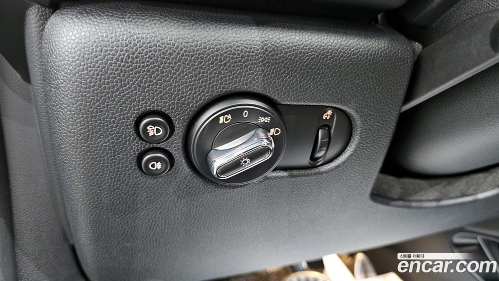 Mini Cooper S Convertible JCW (07.2022)