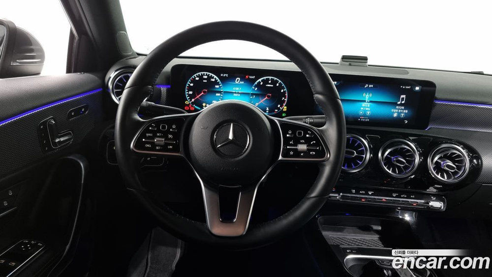 Mercedes-Benz A-Class W177 A220 Sedan (01.2021)