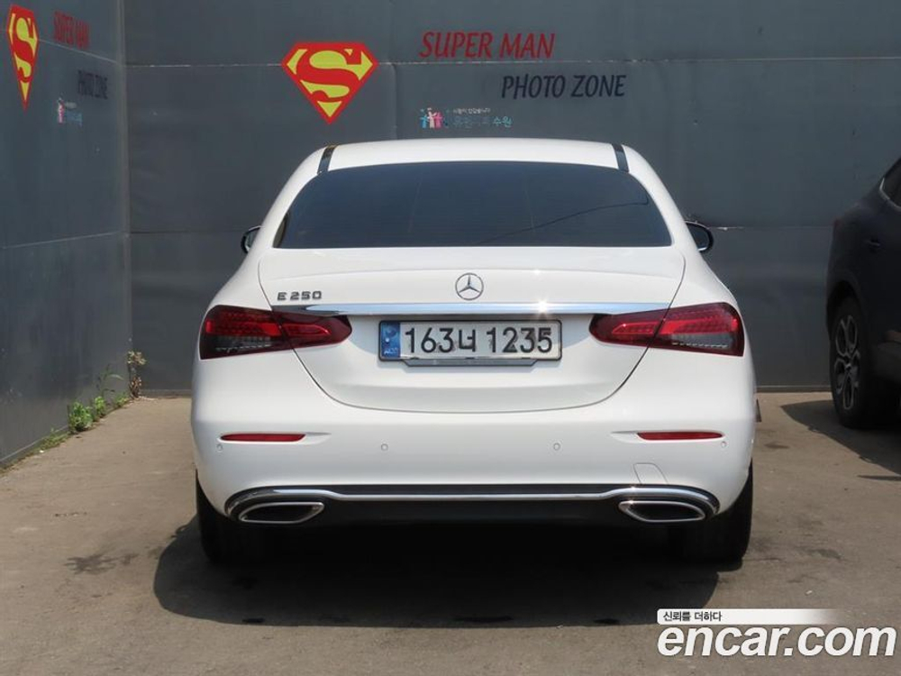 Mercedes-Benz E-Class W213 E250 Avangarde (04.2021)